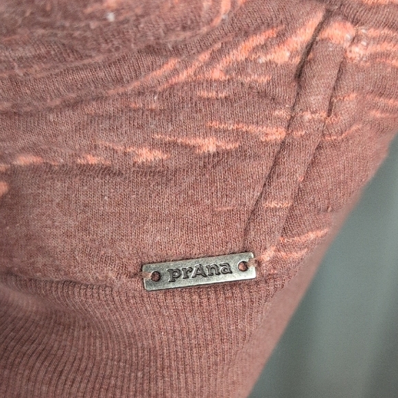 Prana Textured Hoodie in Rust - Picture 4 of 9